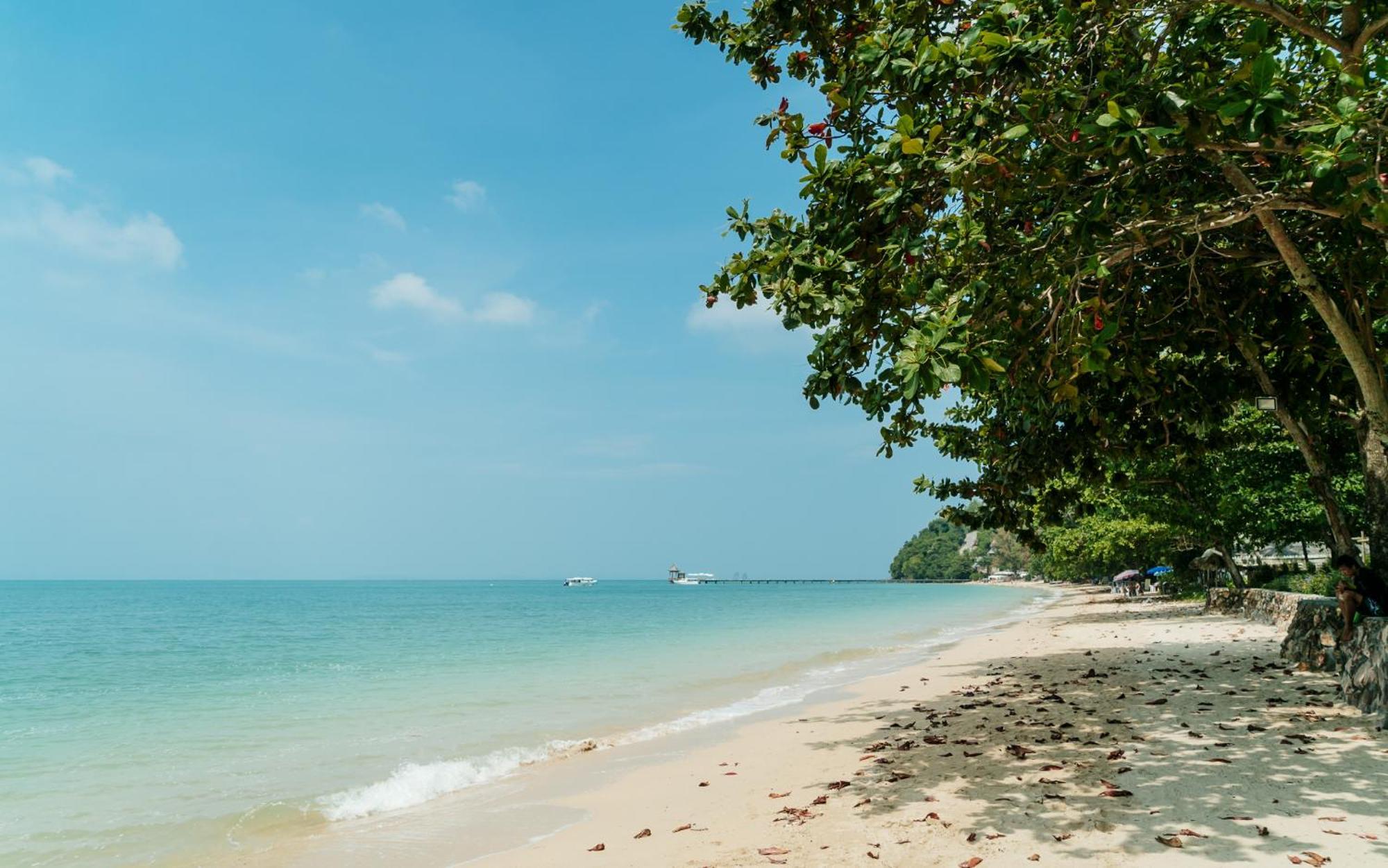 Blue Bay Resort - Access To Pool And Beach-Phuket & Krabi Ko Yao Exterior foto Beach in Phuket