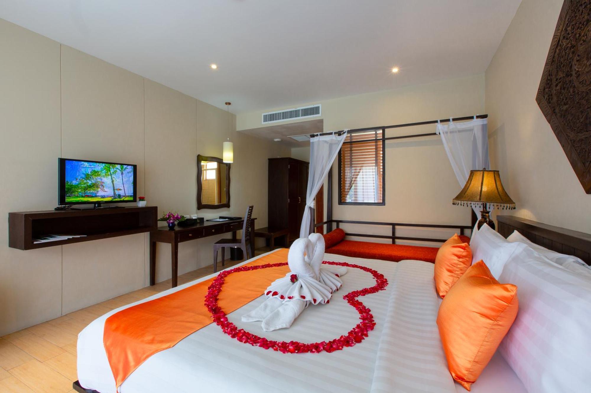 Blue Bay Resort - Access To Pool And Beach-Phuket & Krabi Ko Yao Exterior foto Deluxe Room