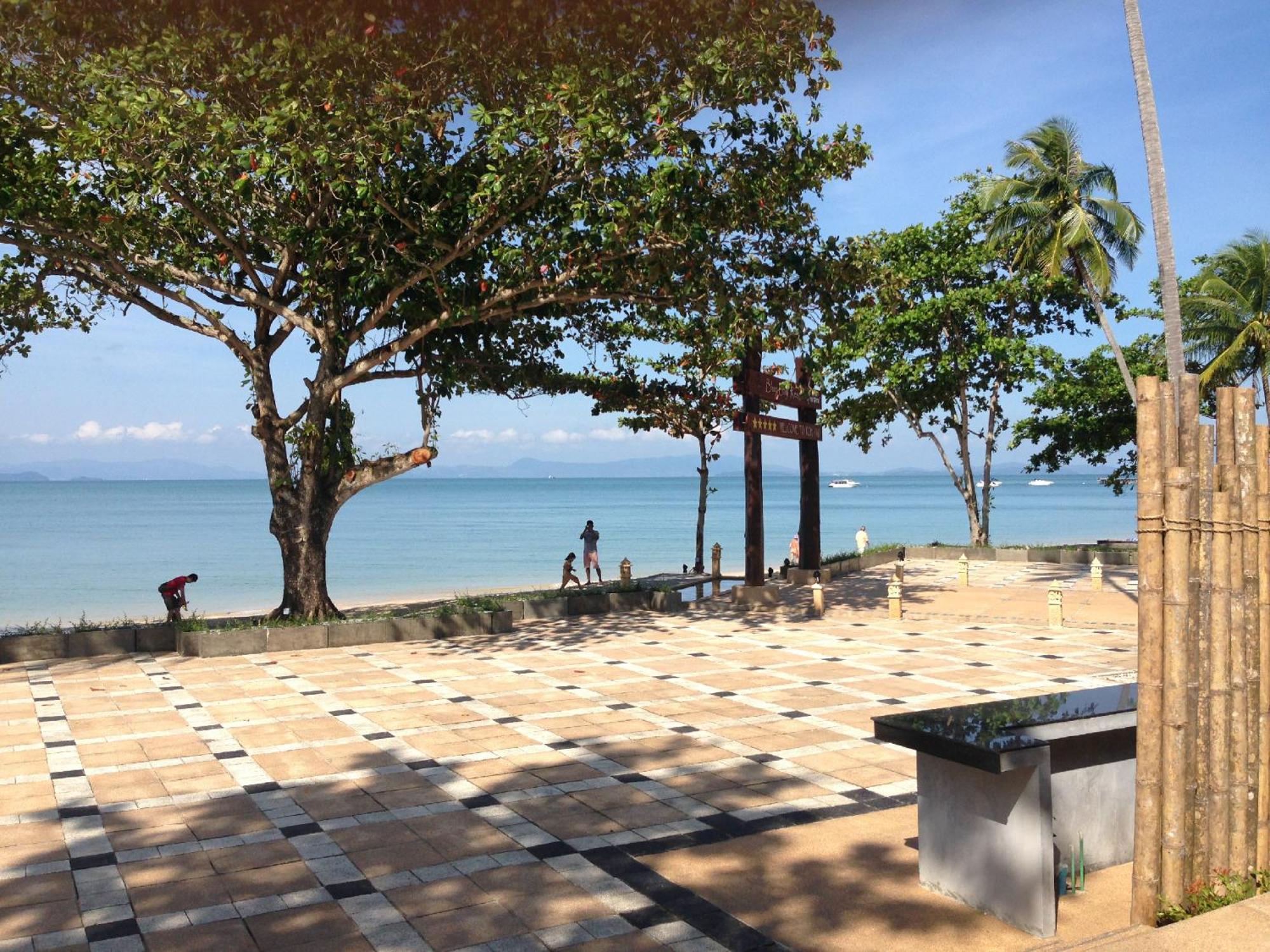 Blue Bay Resort - Access To Pool And Beach-Phuket & Krabi Ko Yao Exterior foto The beach at the resort